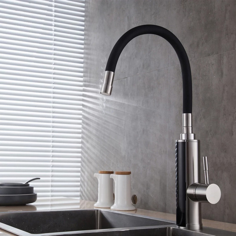 Проточний водонагрівач Kroner KRP Volt - ESG087RSS з дисплеєм